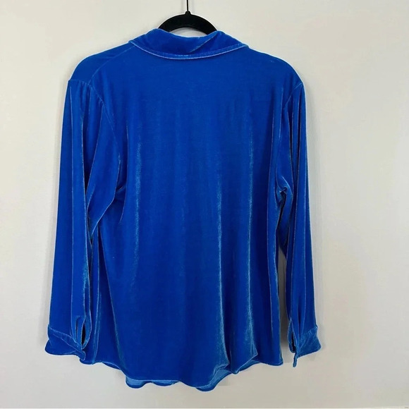 Soft Surroundings Women’s Long Sleeve Blue Button Up Velveteen Top Sz PS GUC - Picture 6 of 6